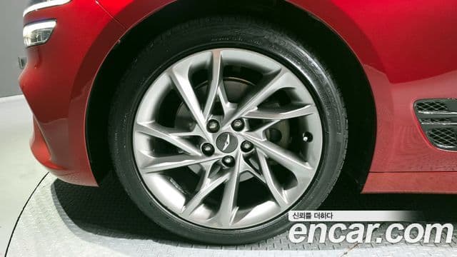 Genesis The / новый New G70, 2021 все фото