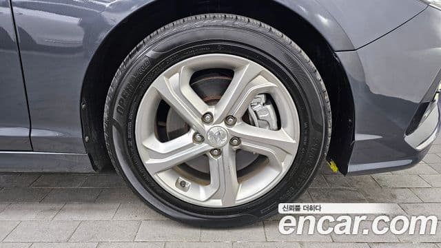 Hyundai Sonata New 라이즈 LPI Modern(для людей с инвалидностью), 2019 все фото