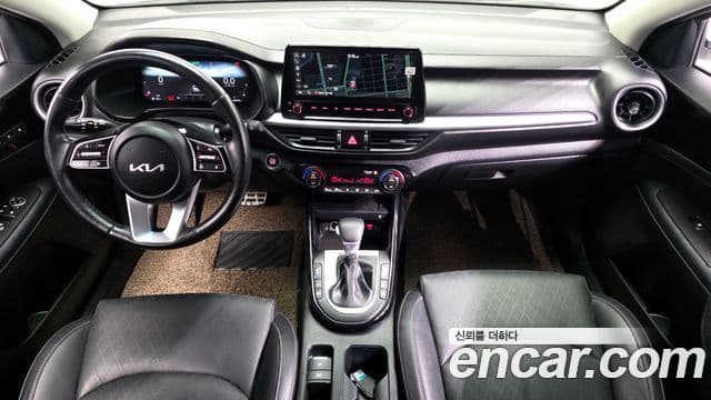 Kia The / новый New K3 2세대 Signature, 2023 7
