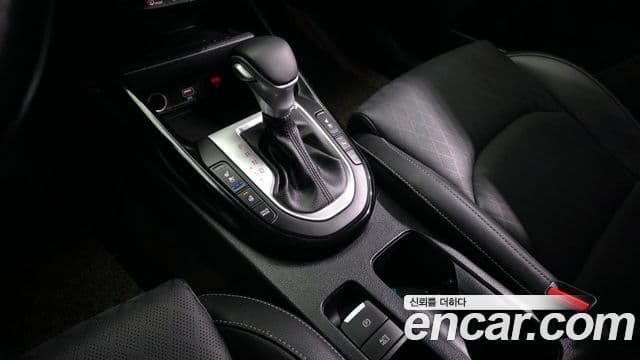 Kia The / новый New K3 2세대 Signature, 2023 9