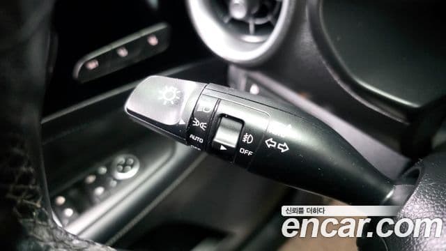 Kia The / новый New K3 2세대 Signature, 2023 17