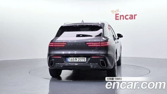 Genesis GV70, 2021 4