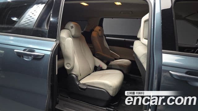 Kia Carnival 4세대 Signature, 2021 12
