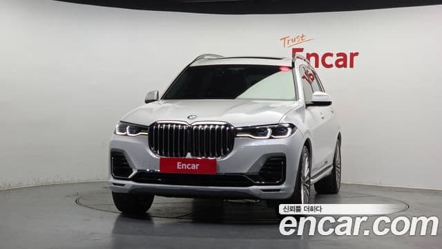BMW X7 (G07) xDrive 30d Design Pure Excellence 6인승, 2020 3