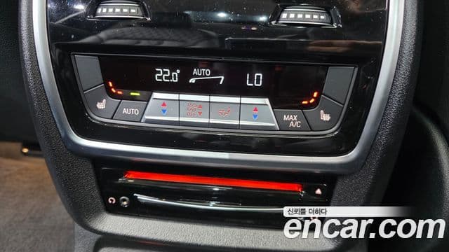 BMW X7 (G07) xDrive 30d Design Pure Excellence 6인승, 2020 17