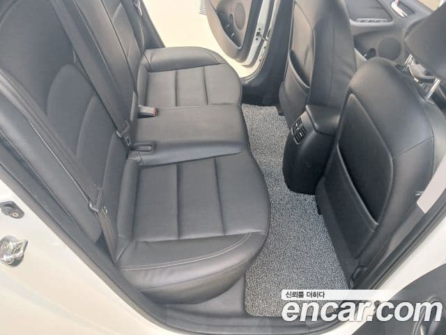 Kia K3 Prestige, 2015 9