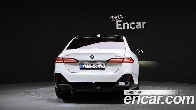 BMW 5시리즈 (G60) 530i xDrive M Sport, 2025 4