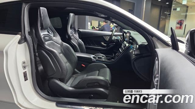 Mercedes-Benz C-класс W205 C63 AMG купе, 2017 11