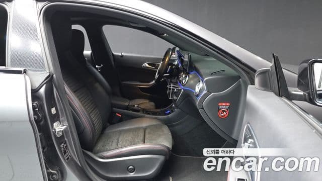 Mercedes-Benz CLA-класс C117 AMG Line, 2017 11