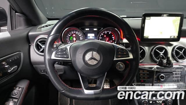Mercedes-Benz CLA-класс C117 AMG Line, 2017 13