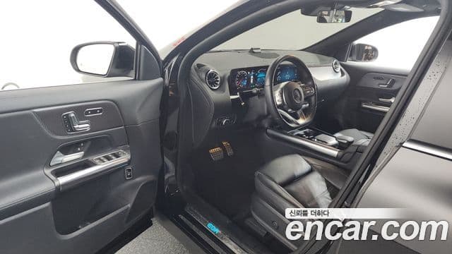 Mercedes-Benz EQA H243 EQA250 AMG пакет Plus, 2022 10