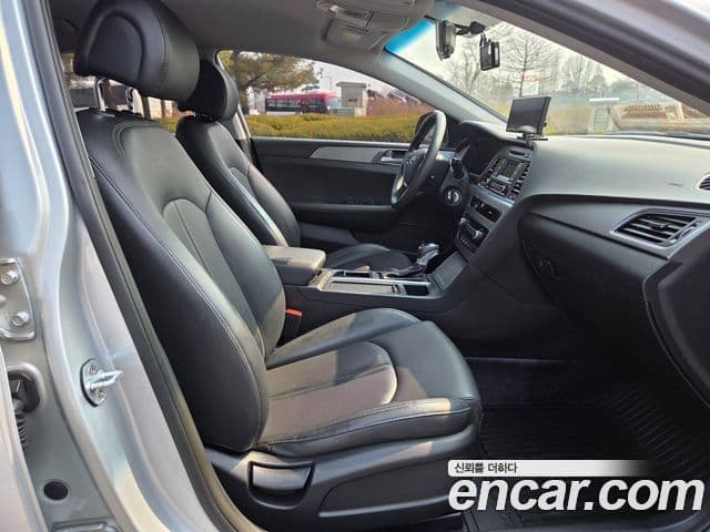 Hyundai LF Sonata Style, 2017 10