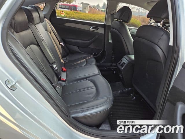 Hyundai LF Sonata Style, 2017 12