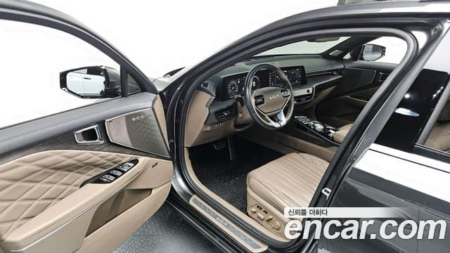 Kia K8 Platinum, 2023 10