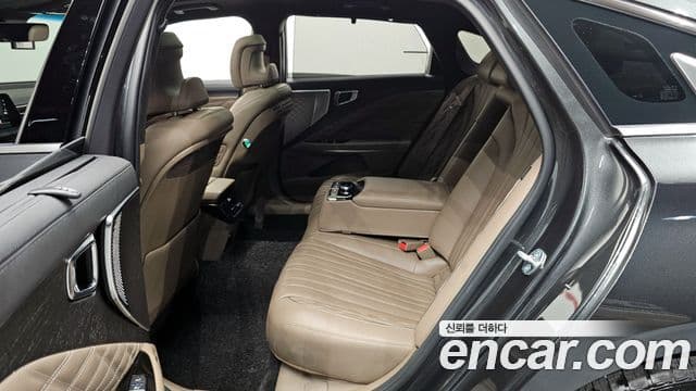 Kia K8 Platinum, 2023 11