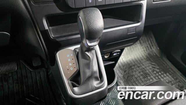 Hyundai Staria Smart, 2022 9