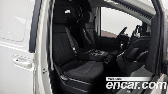 Hyundai Staria Smart, 2022 12