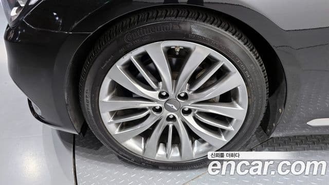 Genesis G80 Premium Luxury, 2017 все фото