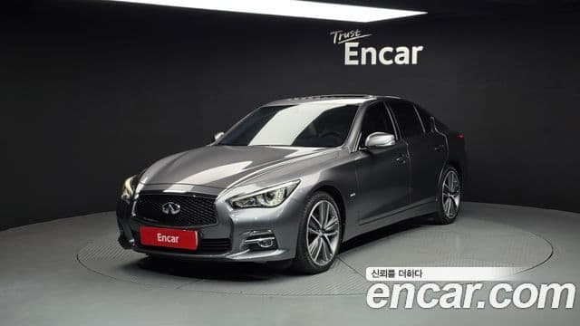 Infiniti Q50 Exclusive, 2015 1