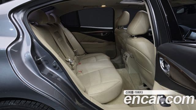 Infiniti Q50 Exclusive, 2015 12