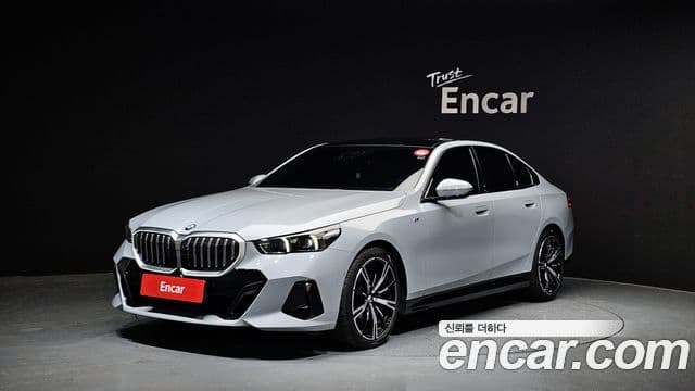 BMW 5시리즈 (G60) 530i xDrive M Sport, 2024 1