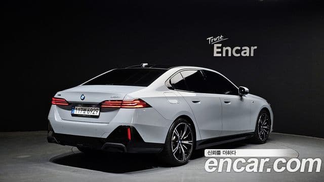 BMW 5시리즈 (G60) 530i xDrive M Sport, 2024 2