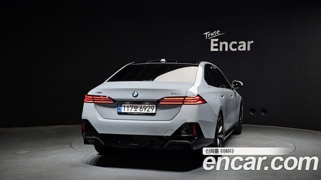 BMW 5시리즈 (G60) 530i xDrive M Sport, 2024 4