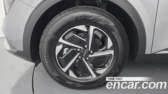 Kia Sportage 5세대 гибрид Prestige 2WD, 2023 все фото