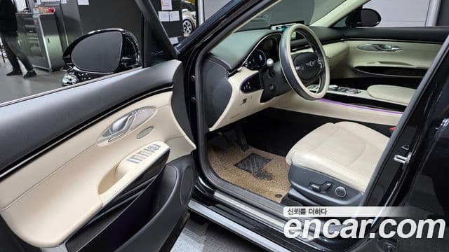 Genesis GV70, 2024 11