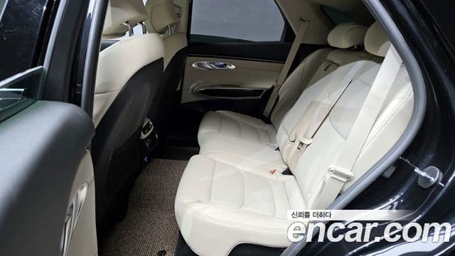 Genesis GV70, 2024 12