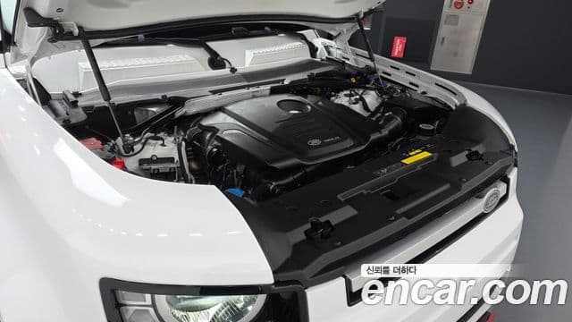 Land Rover Defender (L663) 110 D240 S, 2020 6