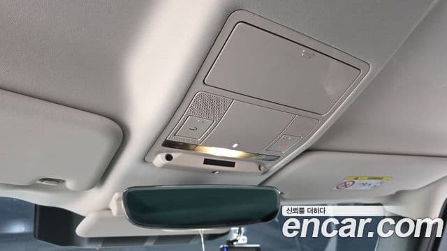 Land Rover Defender (L663) 110 D240 S, 2020 18