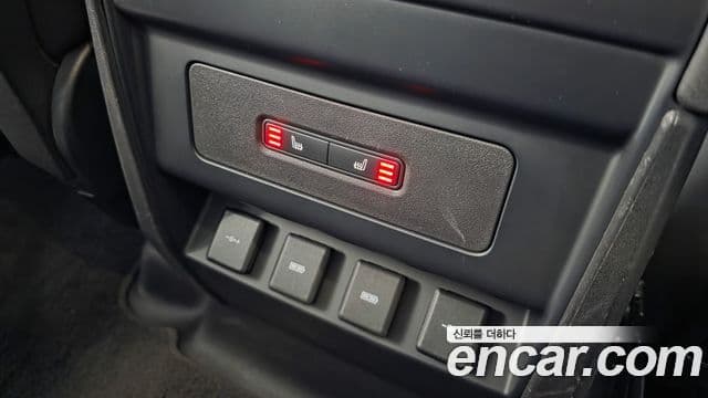 Land Rover Defender (L663) 110 D240 S, 2020 19