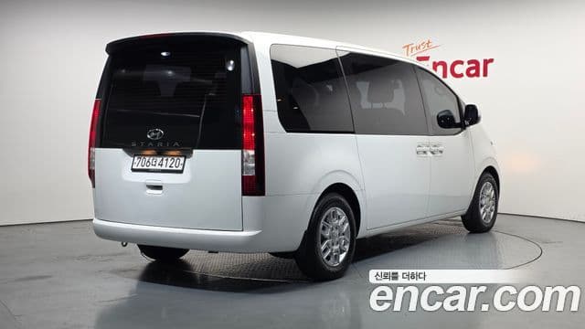 Hyundai Staria Modern, 2023 2