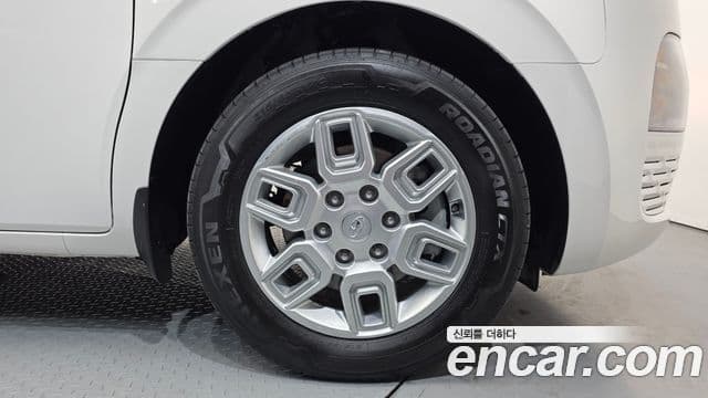 Hyundai Staria Modern, 2023 все фото