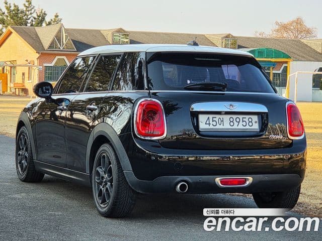 Mini Cooper D 3세대, 2015 6