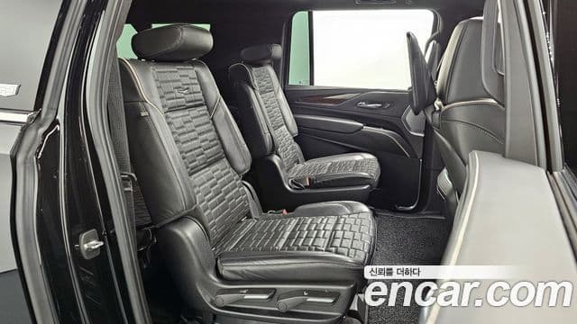 Cadillac Escalade 5세대 ESV Premium Luxury Platinum, 2022 12