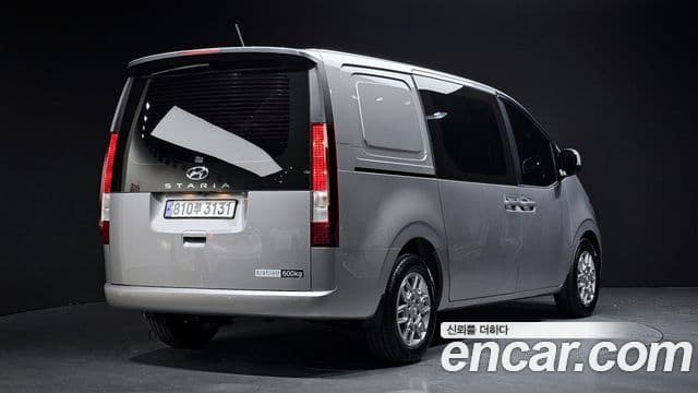 Hyundai Staria Modern, 2024 2