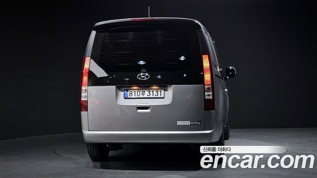 Hyundai Staria Modern, 2024 4