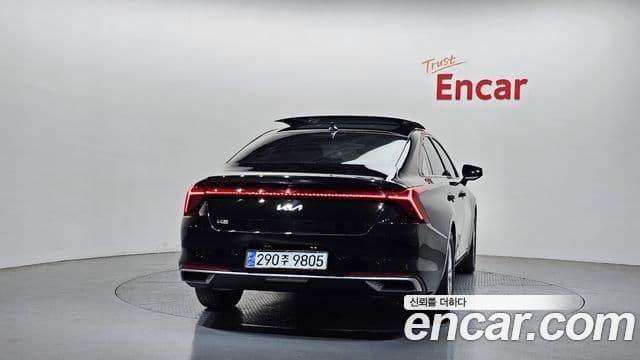 Kia K8 Trendy(арендный автомобиль), 2023 4