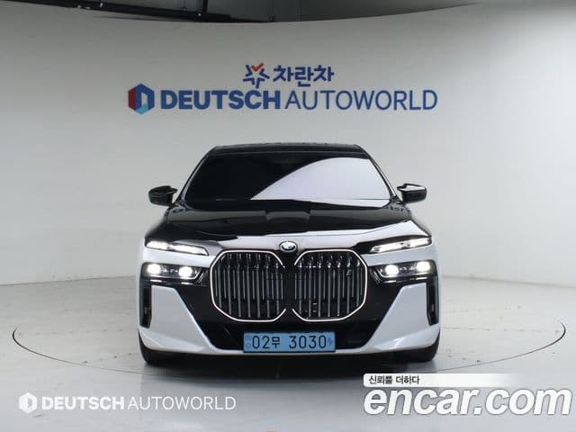 BMW i7 (G70) xDrive 60 M Sport, 2023 3