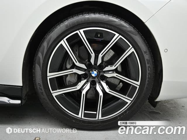 BMW i7 (G70) xDrive 60 M Sport, 2023 все фото