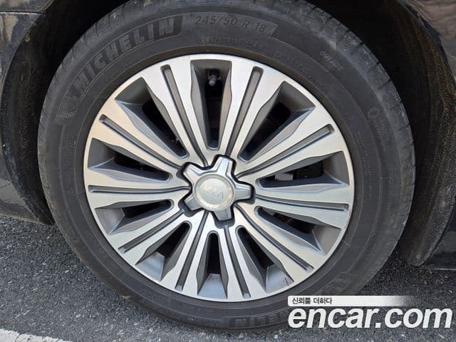 Kia The / новый New K9 Prestige, 2016 20