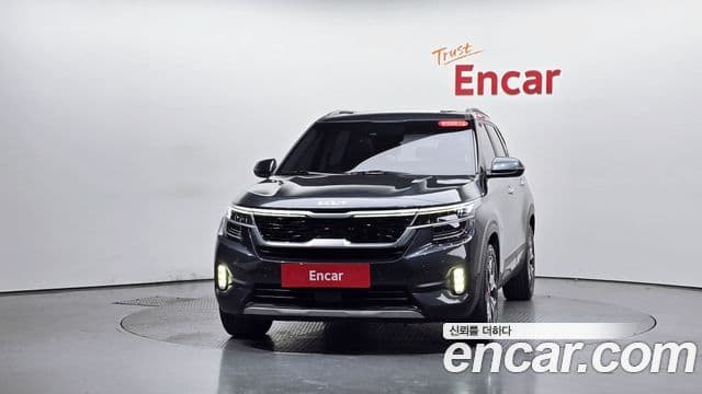Kia Seltos Signature, 2023 3