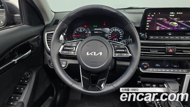 Kia Seltos Signature, 2023 13