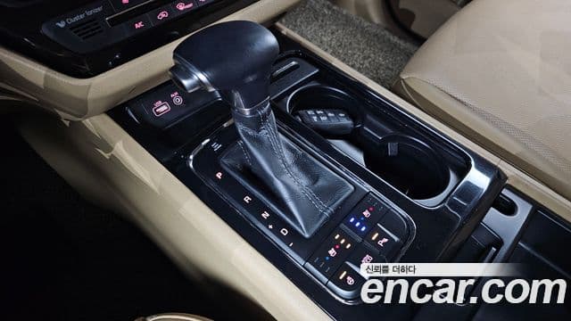 Kia All New Carnival Prestige, 2017 10