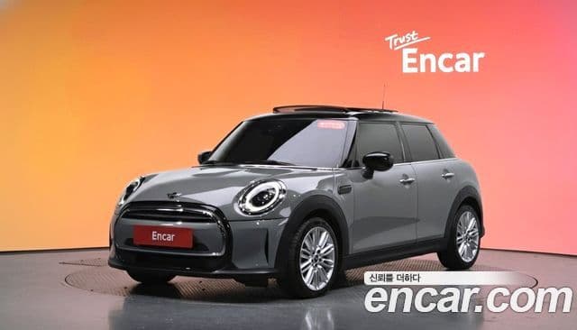 Mini Cooper 3세대, 2022 1