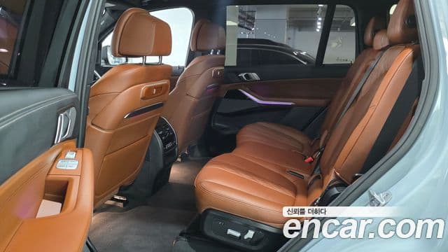 BMW X7 (G07) xDrive 40i M Sport 7인승, 2024 10