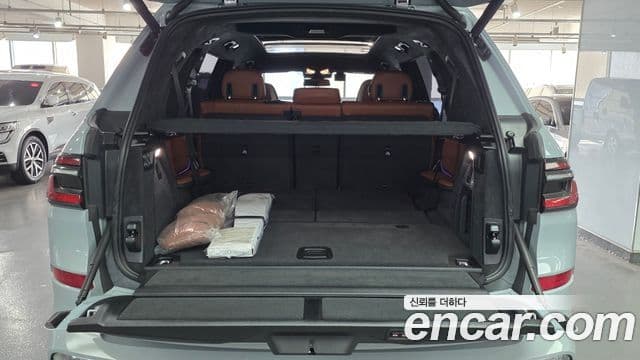BMW X7 (G07) xDrive 40i M Sport 7인승, 2024 16