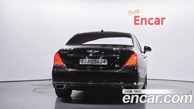 Genesis EQ900 Prestige, 2018 4